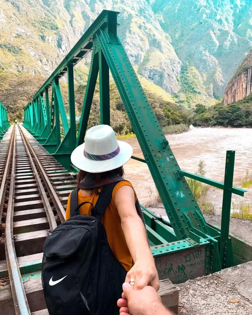 Tour Machu Picchu en carro 2D/1N